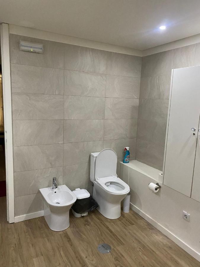 Evolue Hotel Porto Bagian luar foto